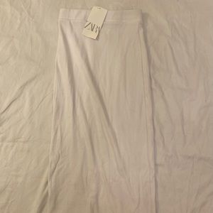 New with tags white ribbed Zara skirt